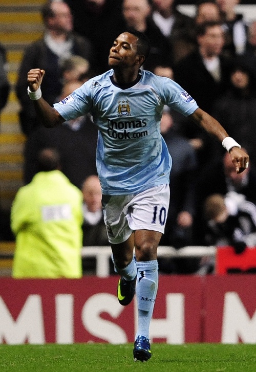 体育女排亚锦赛：中国2-3泰国夺亚军 山东小将杨涵玉获最佳副攻