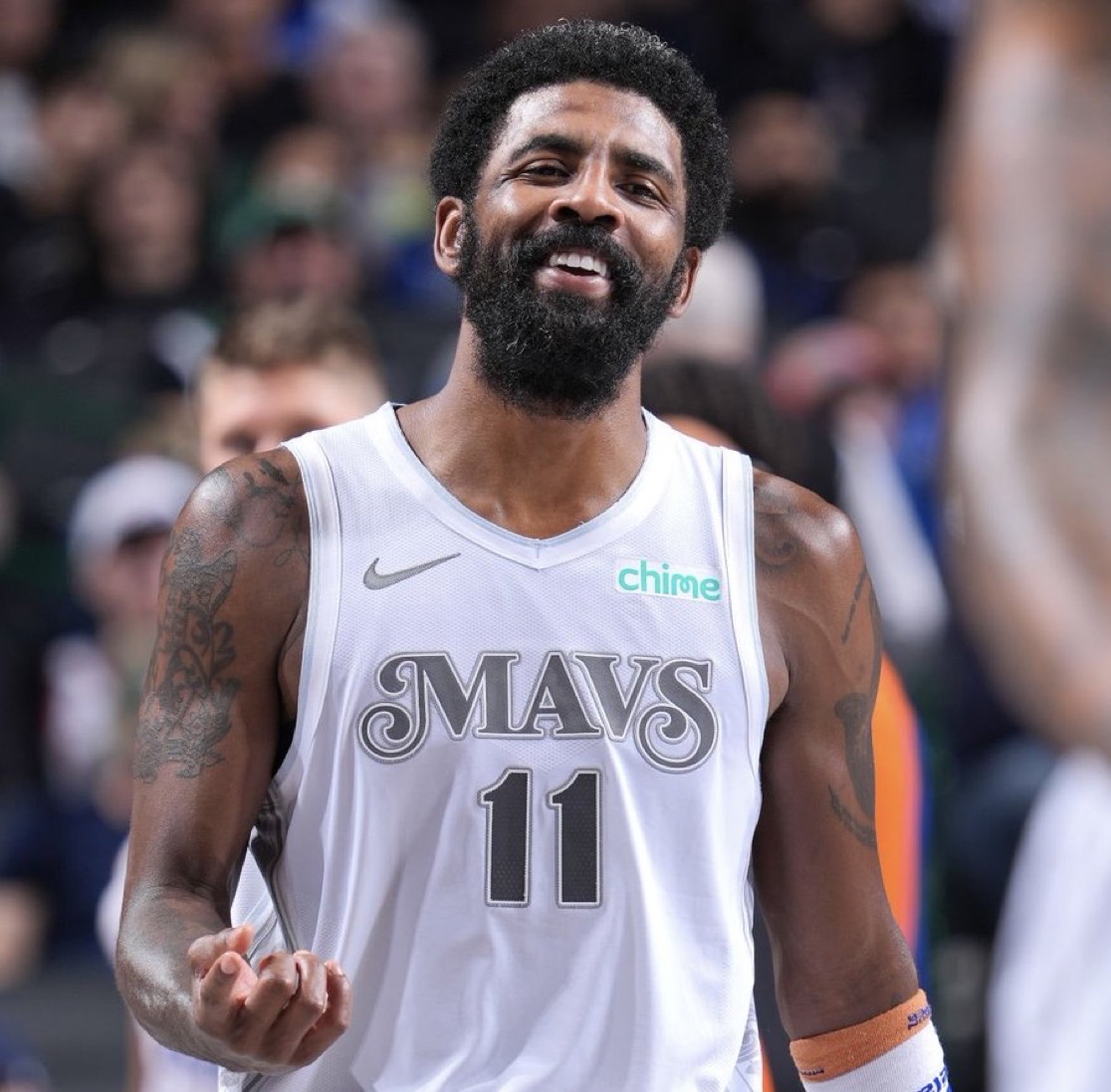 他的战术理 他的战术理