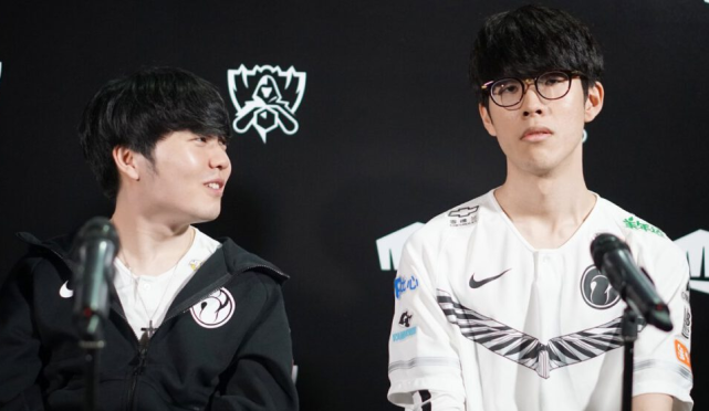 发了球迷和 发了球迷和