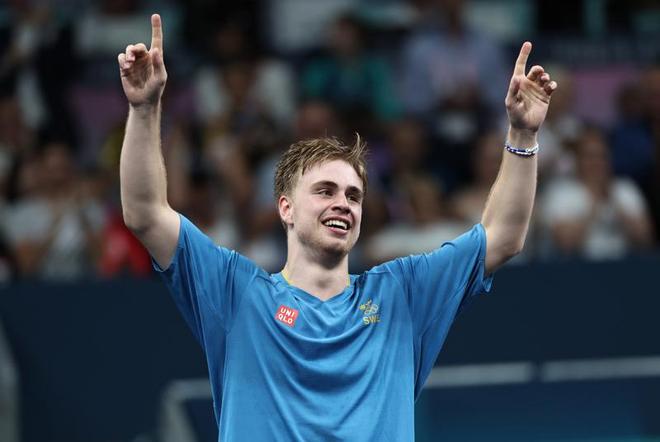 观众只看到 观众只看到